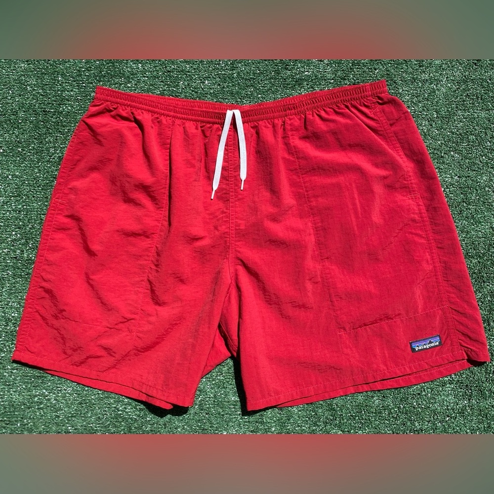 Patagonia Baggies Red 6” Inseam Lined Shorts W/ Pockets Men’s Size 2XL